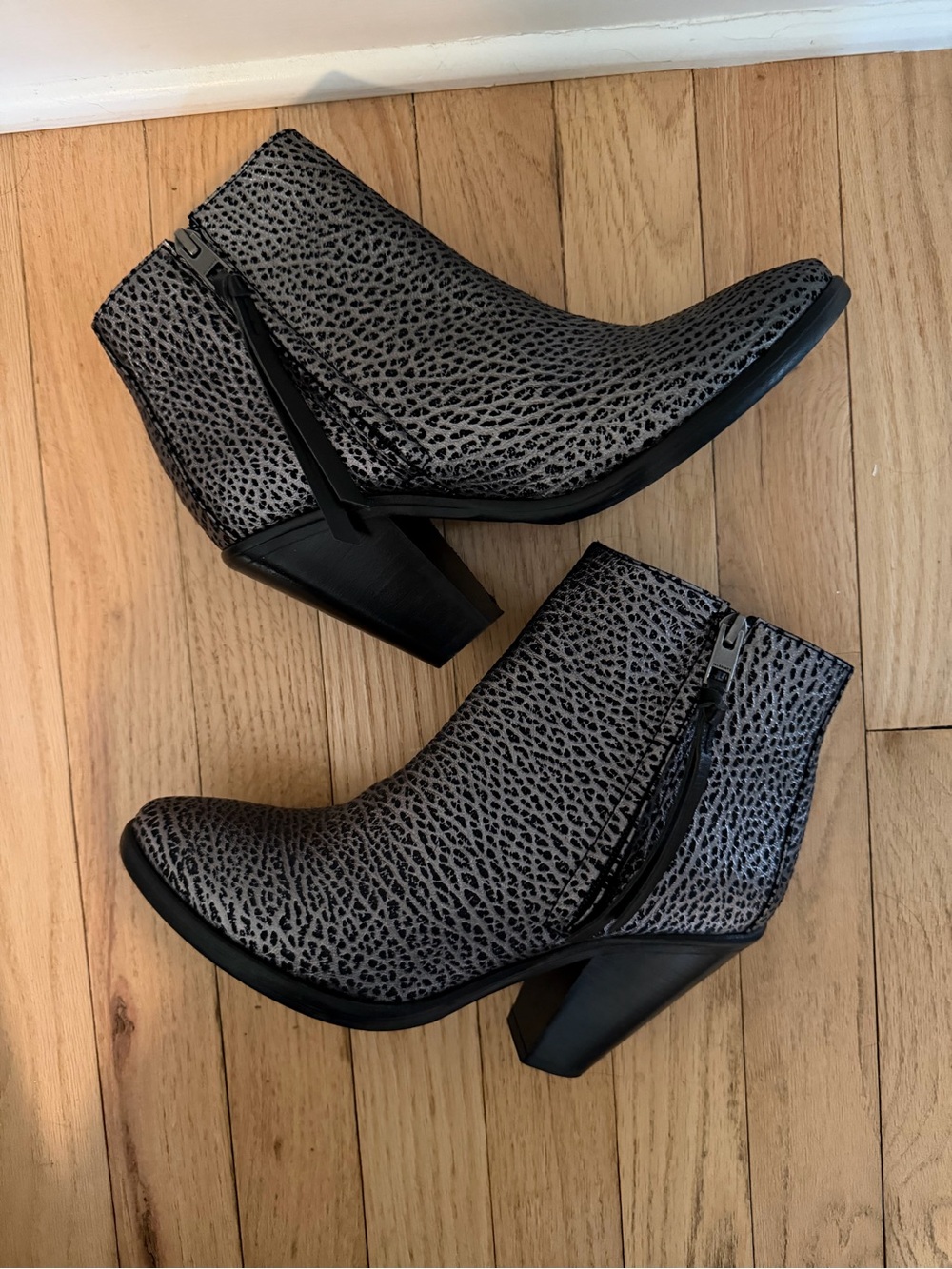 🎉5x HP🎉 All Saints New Jonas Boots in Silver - Picture 5 of 6
